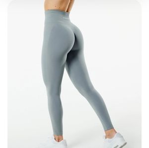 Alphalete amplify legging